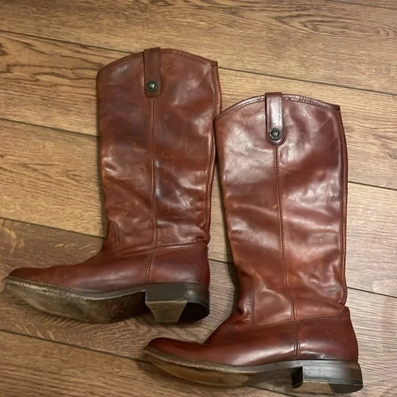 Frye Women's Brown Heeled Boots - Picture 6 of 10